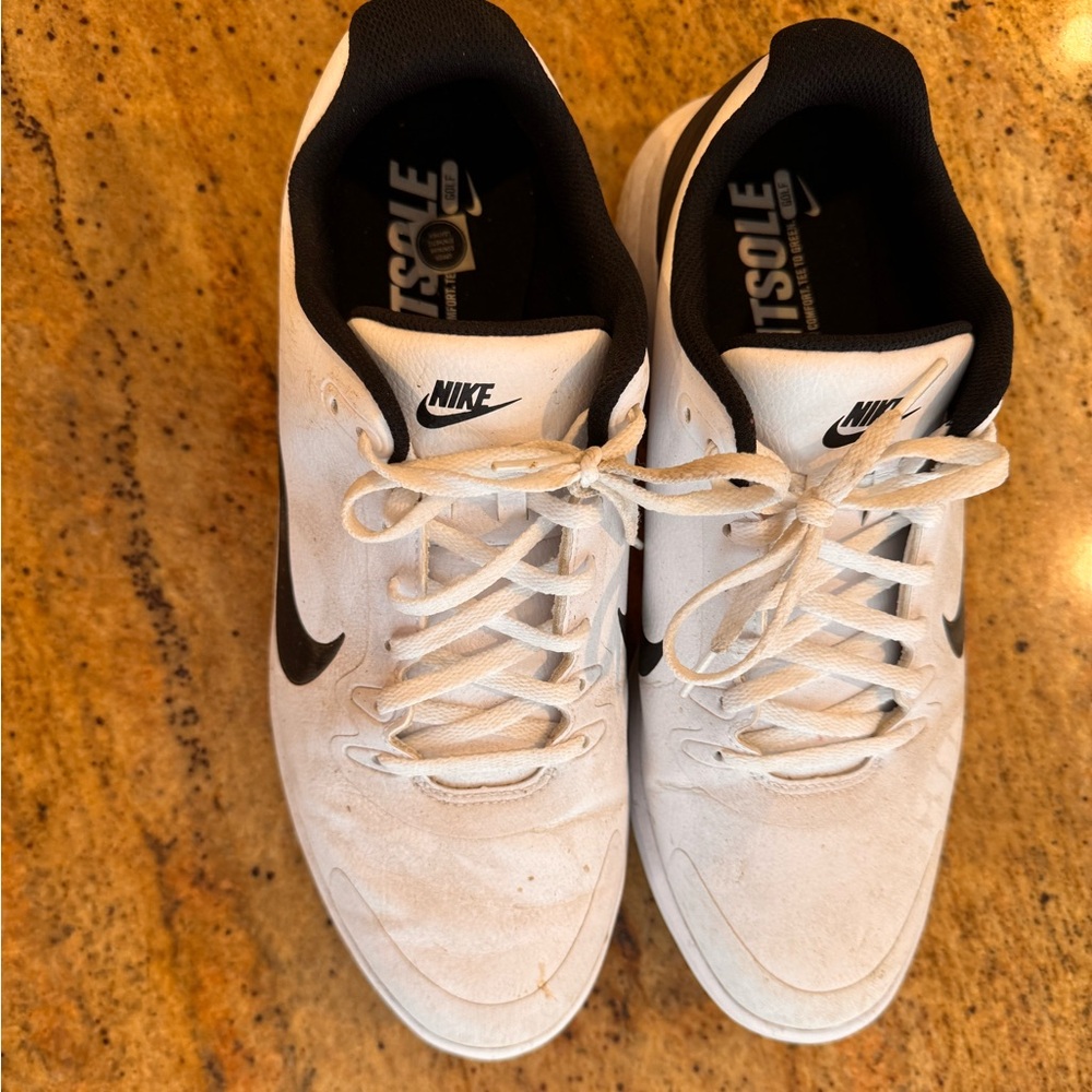 Nike golf shoes for men size 11 1/2